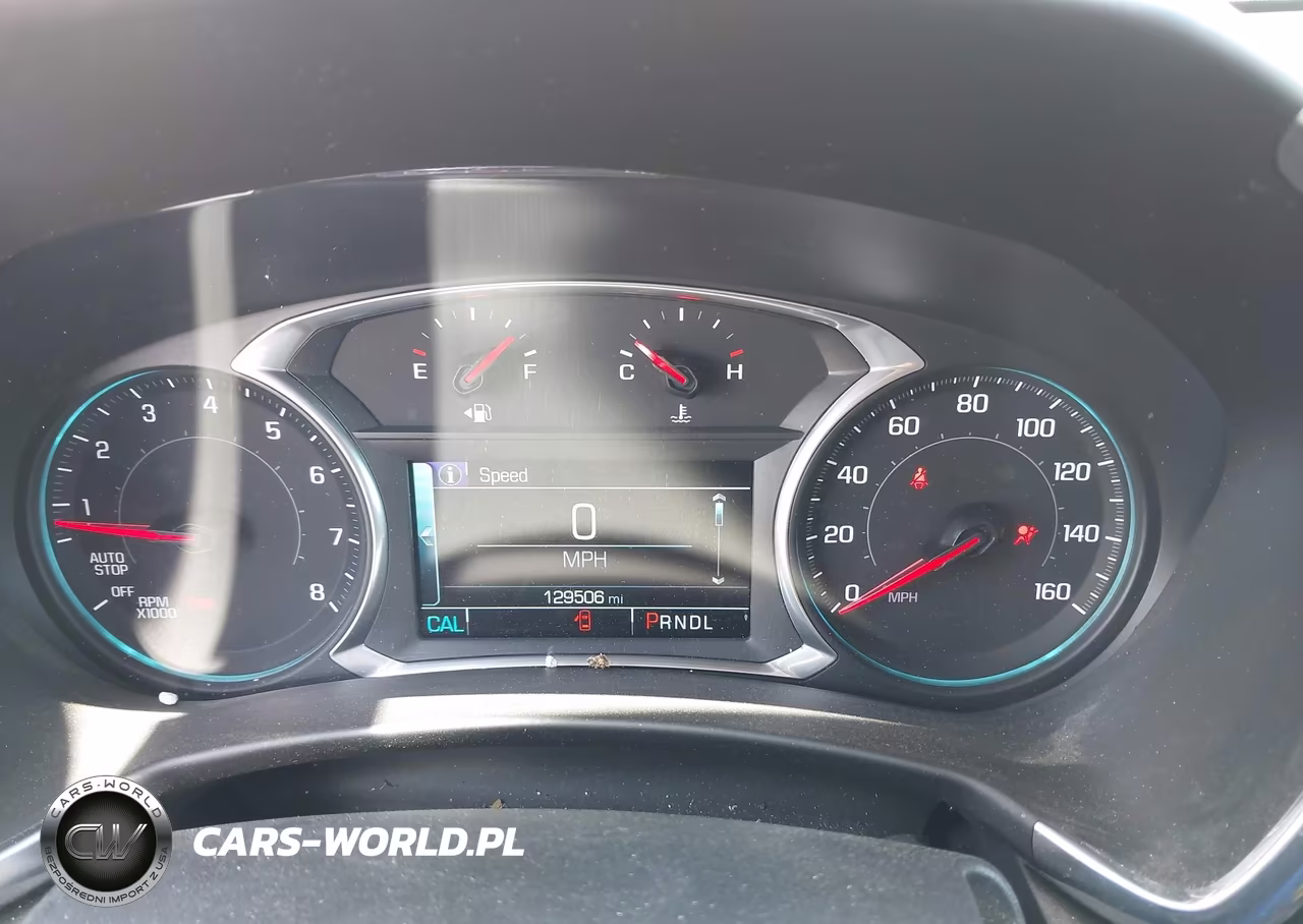2018 Chevrolet Equinox Premier VIN:2GNAXVEV8J6269266 - 7