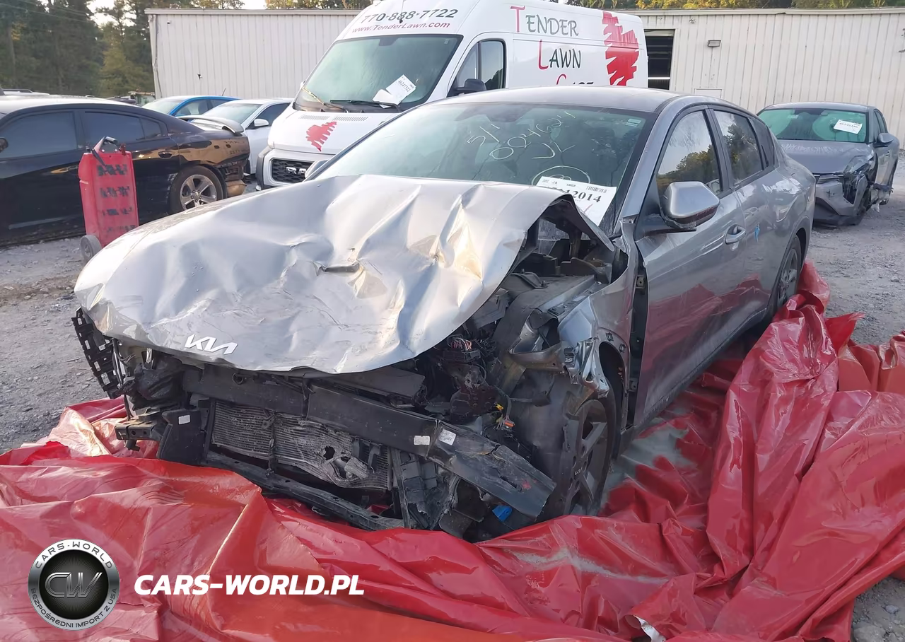 2025 Kia K4 Lxs VIN:3KPFT4DE0SE004624 - 2