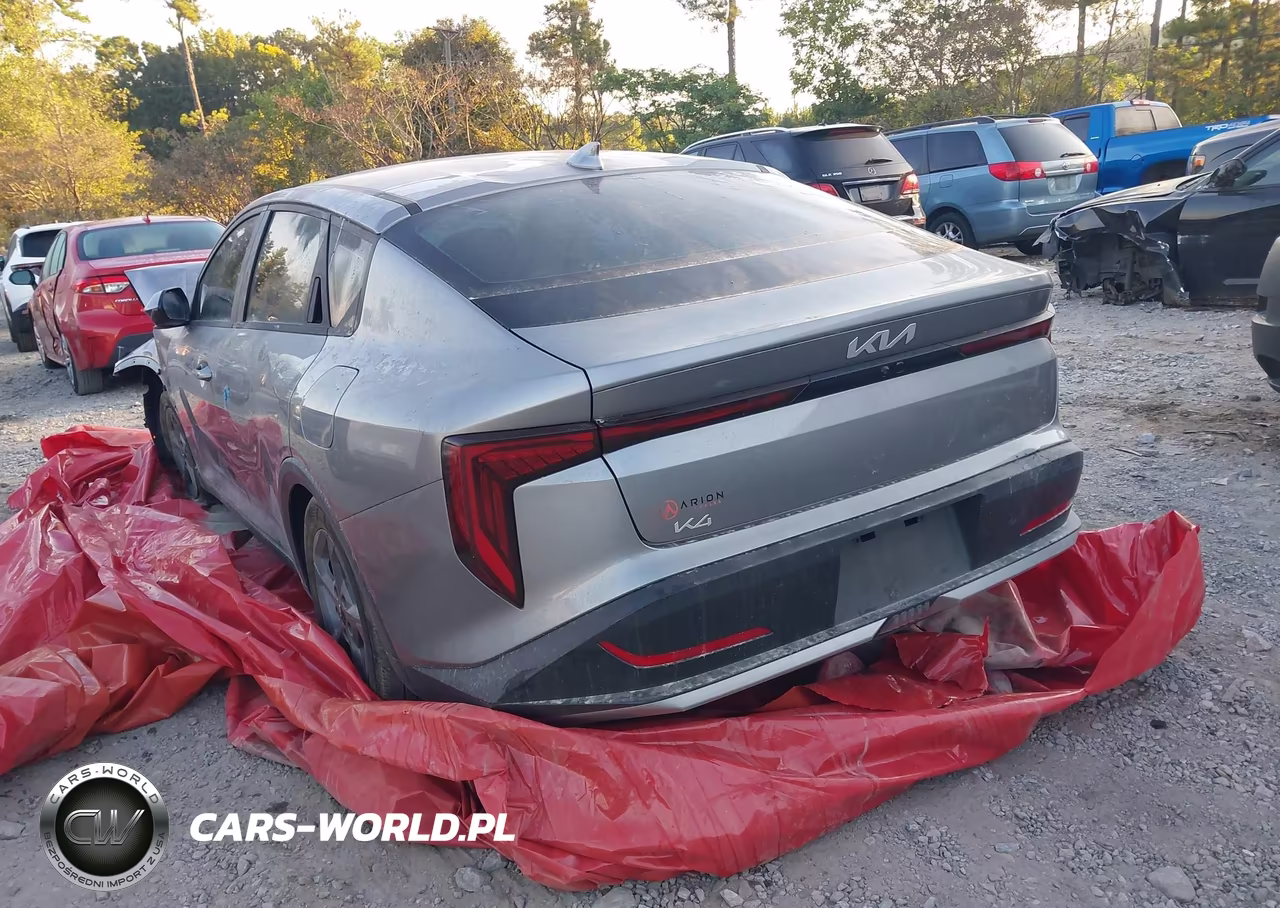 2025 Kia K4 Lxs VIN:3KPFT4DE0SE004624 - 3