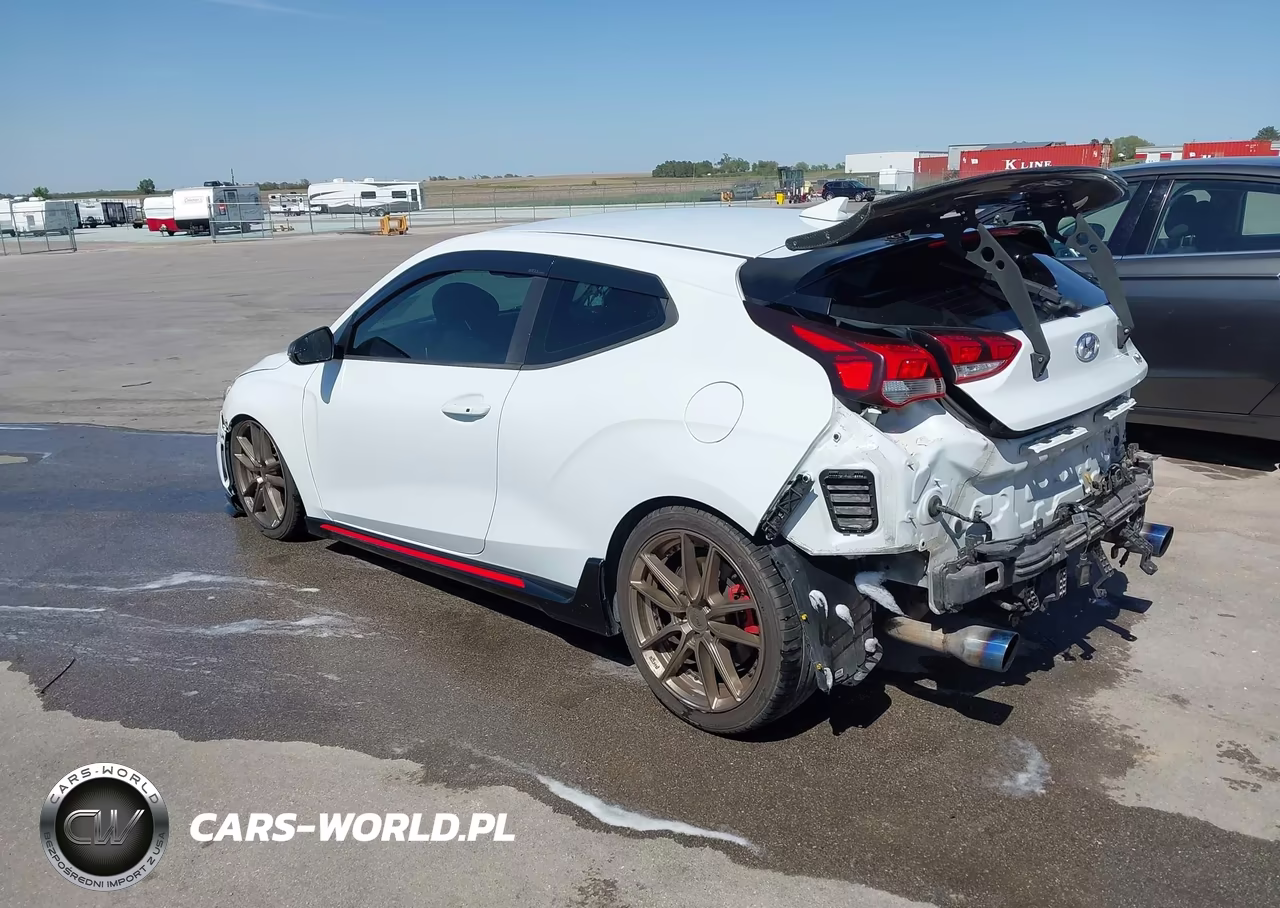 2020 Hyundai Veloster N VIN:KMHT36AH7LU006818 - 3
