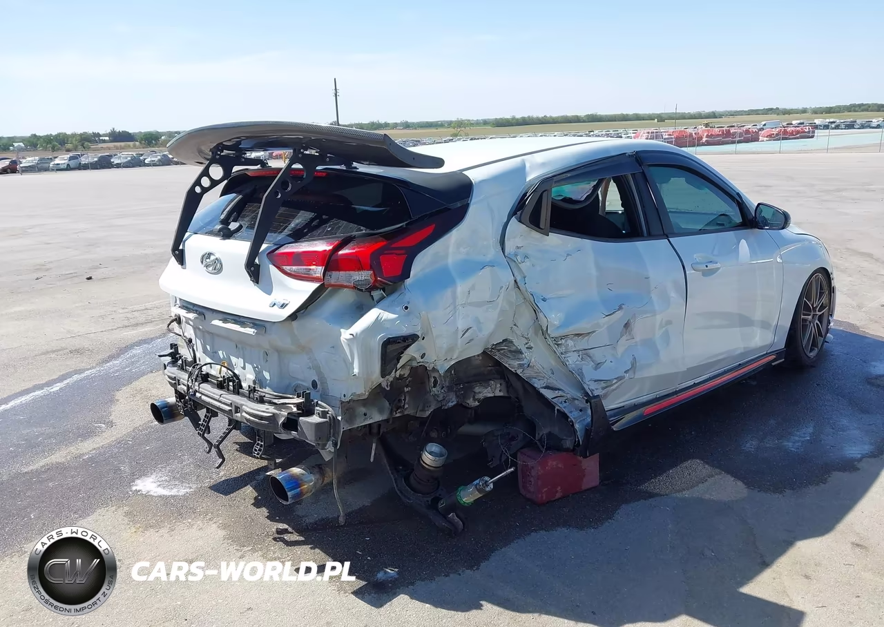 2020 Hyundai Veloster N VIN:KMHT36AH7LU006818 - 6