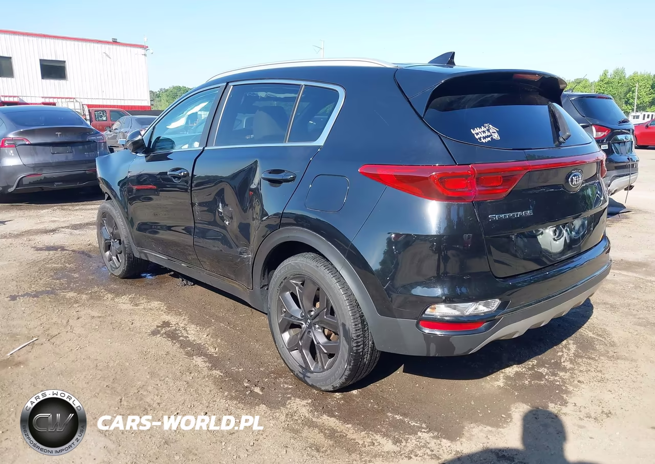 2020 Kia Sportage S VIN:KNDP63AC6L7754832 - 3