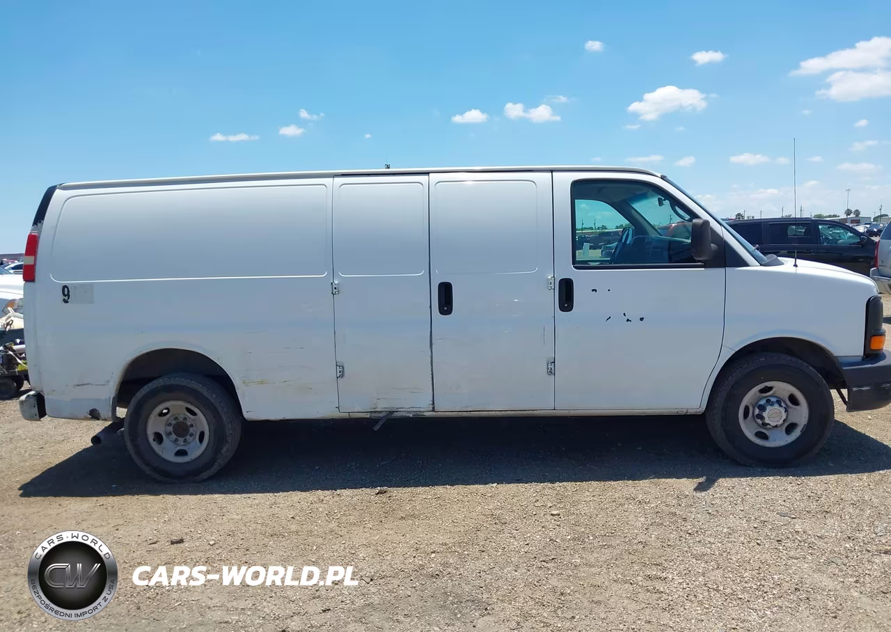 2014 Chevrolet Express 2500 Work Van VIN:1GCWGGFA0E1145491 - 13