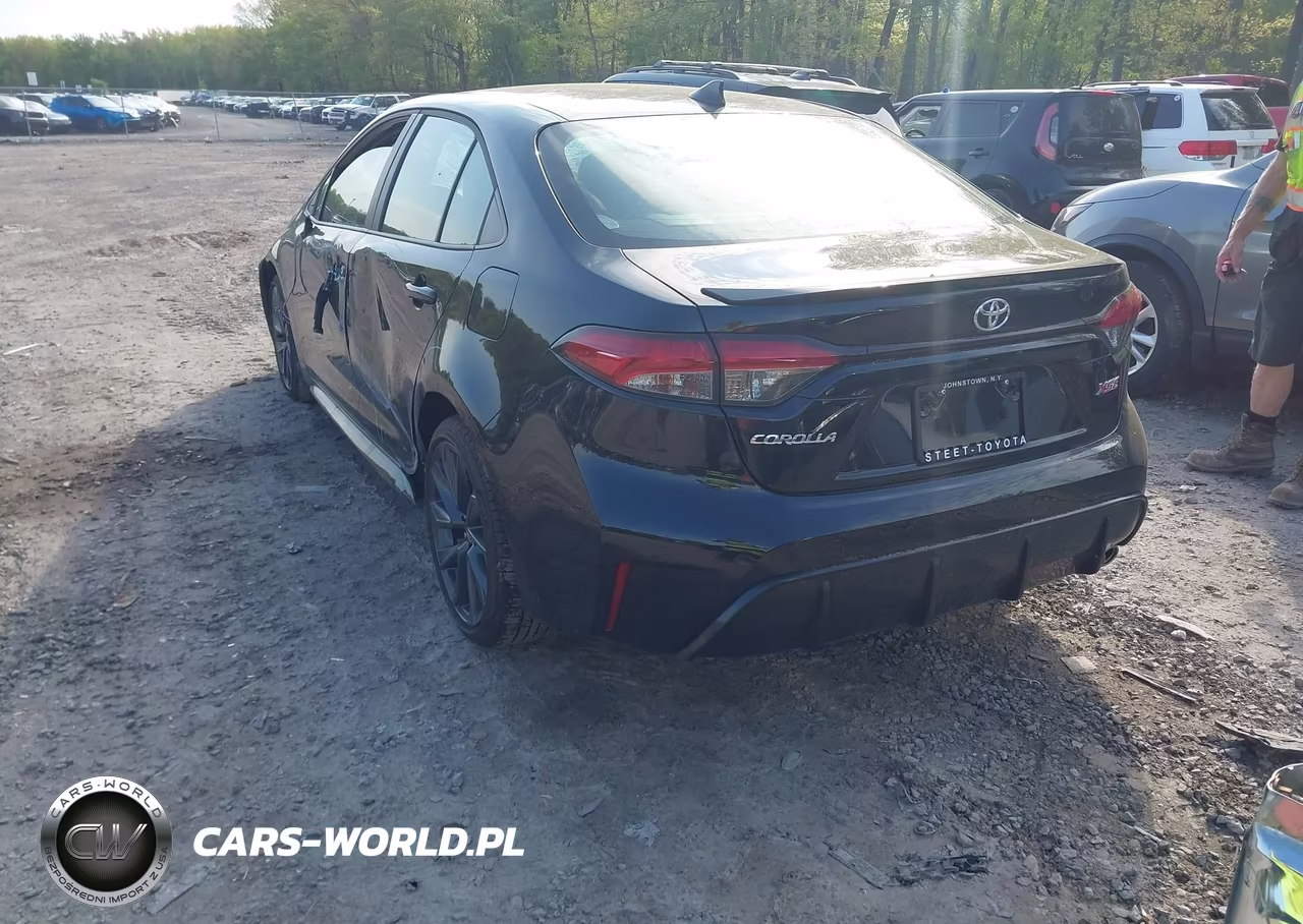 2026 Toyota Corolla Xse VIN:5YFT4MCE7TP272832 - 3