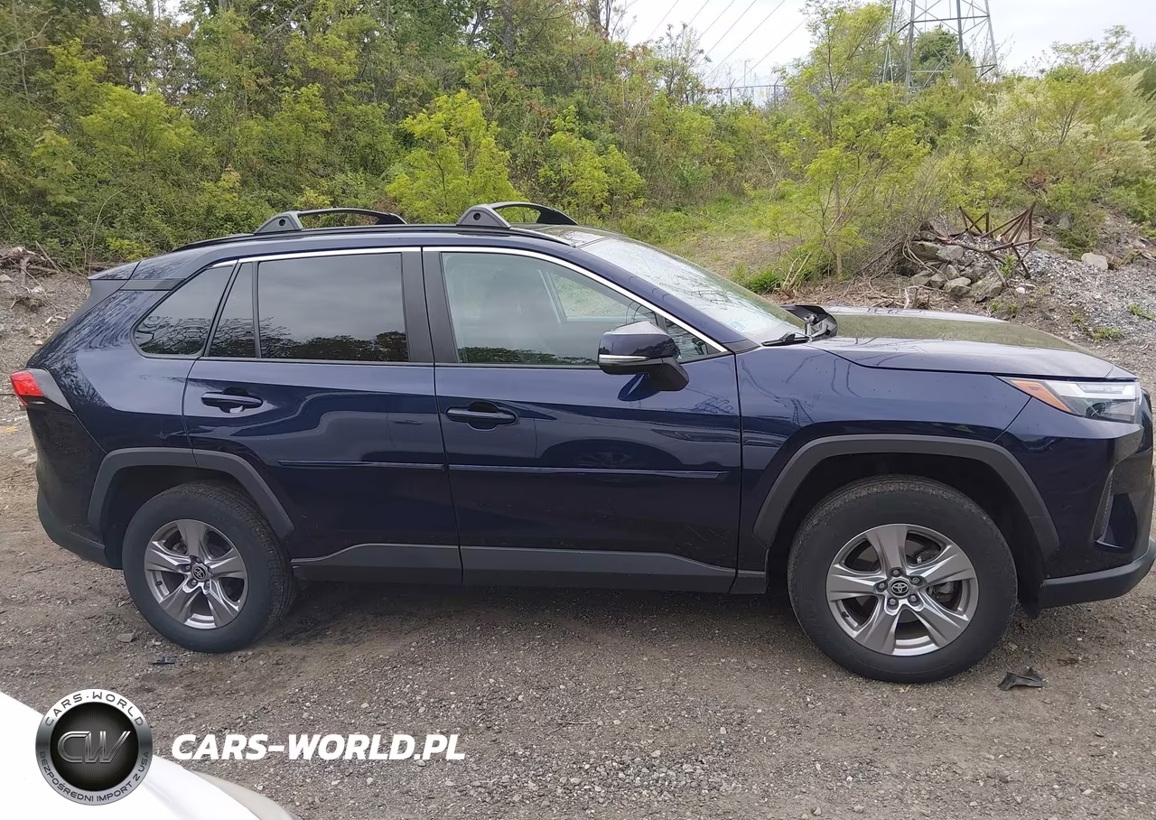 2023 Toyota Rav4 Xle VIN:2T3P1RFV7PW406530 - 13