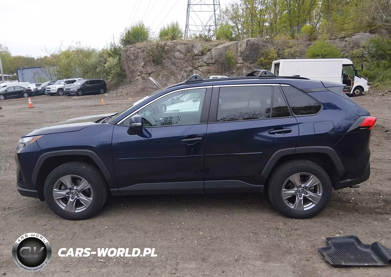 2023 Toyota Rav4 Xle VIN:2T3P1RFV7PW406530 - 14