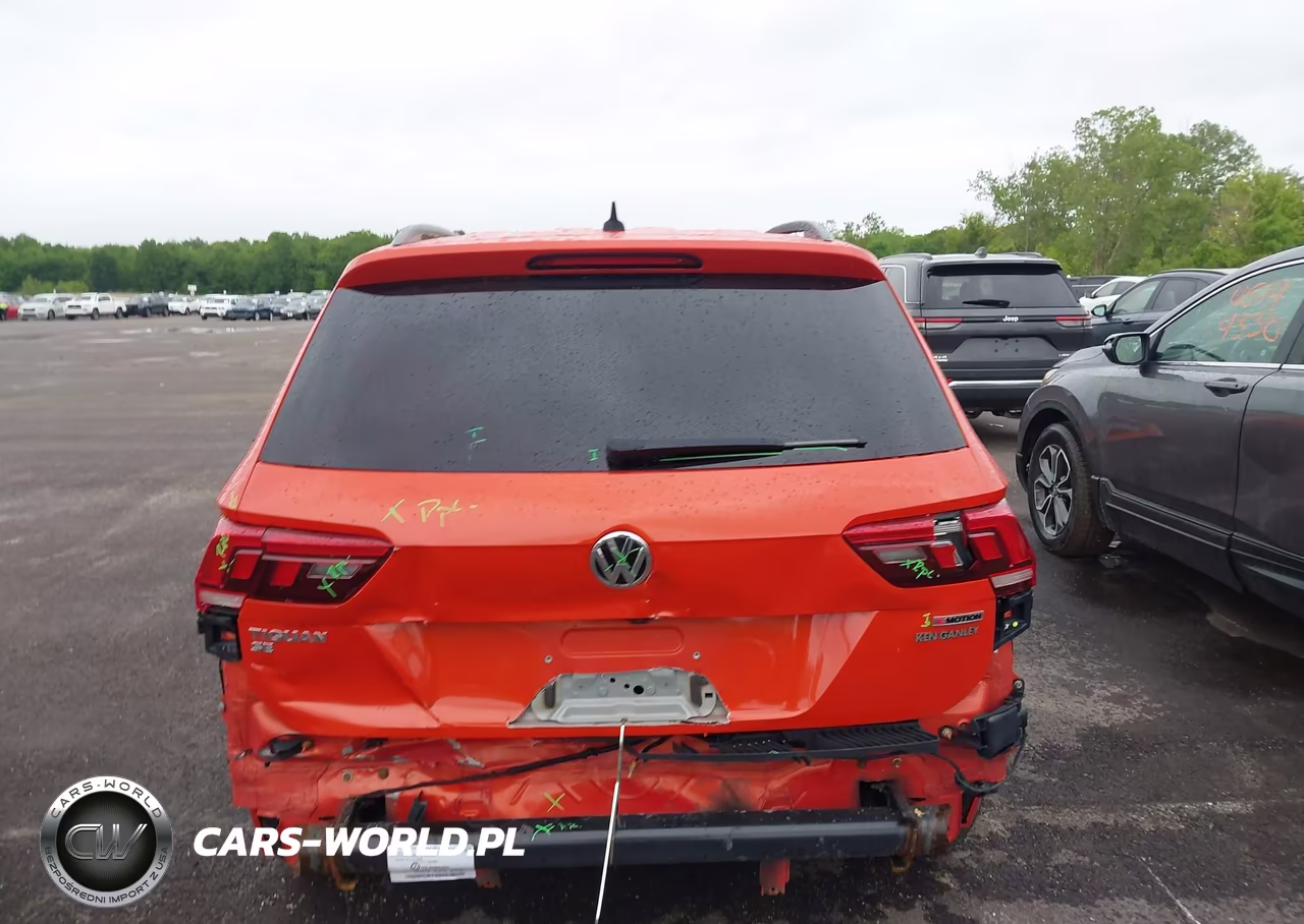 2019 Volkswagen Tiguan VIN:3VV2B7AX9KM012267 - 17