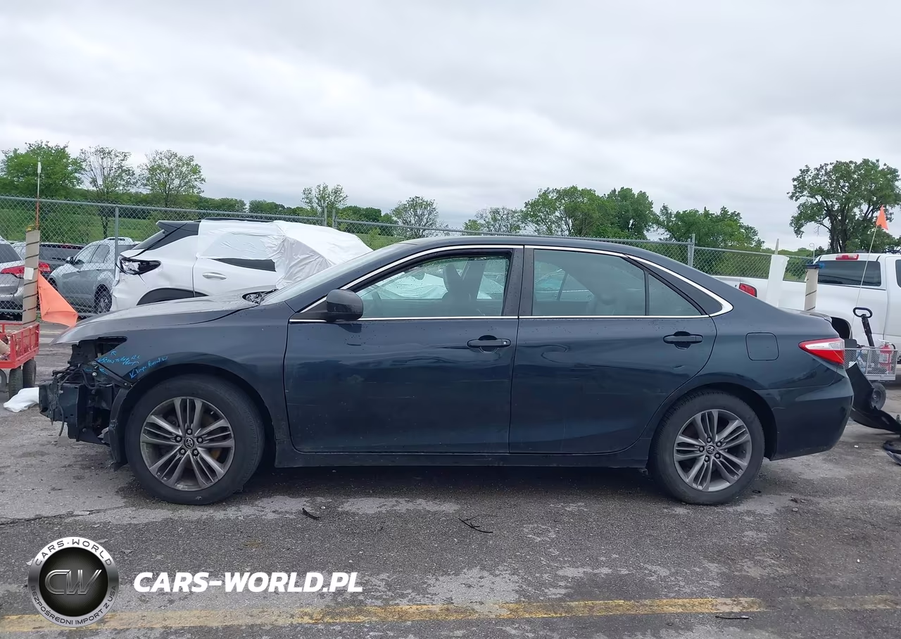 2015 Toyota Camry Se VIN:4T1BF1FK0FU920388 - 14