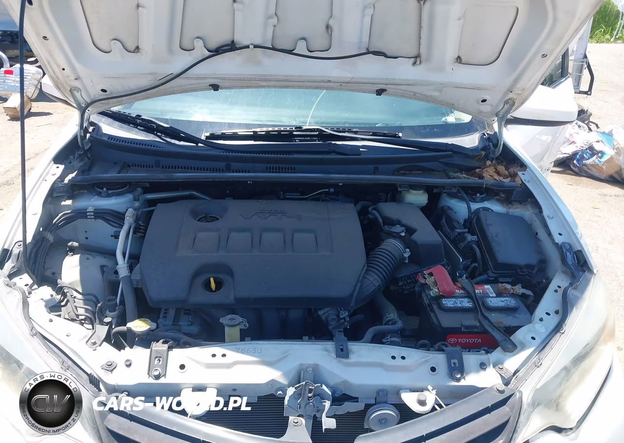 2016 Toyota Corolla Le VIN:2T1BURHE7GC695983 - 10