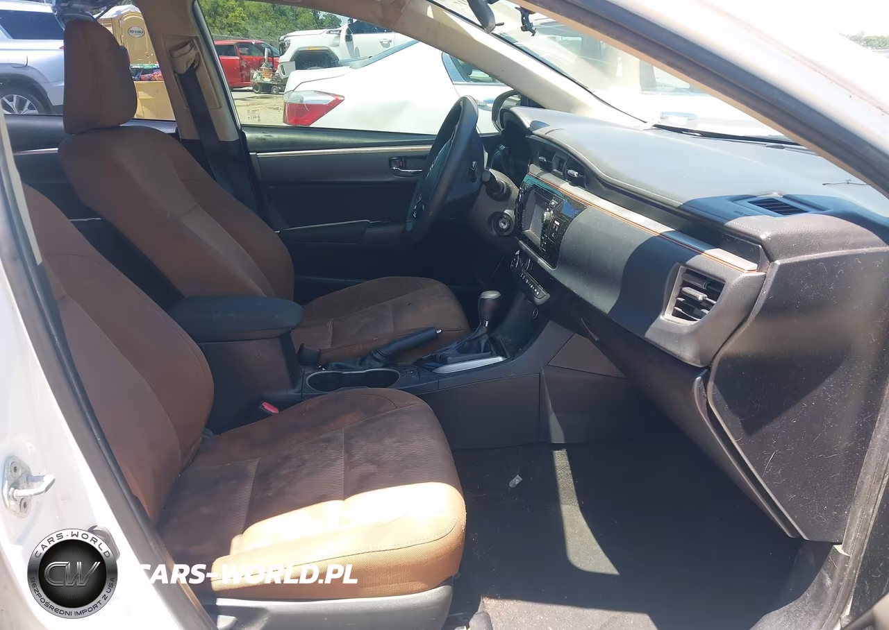 2016 Toyota Corolla Le VIN:2T1BURHE7GC695983 - 5