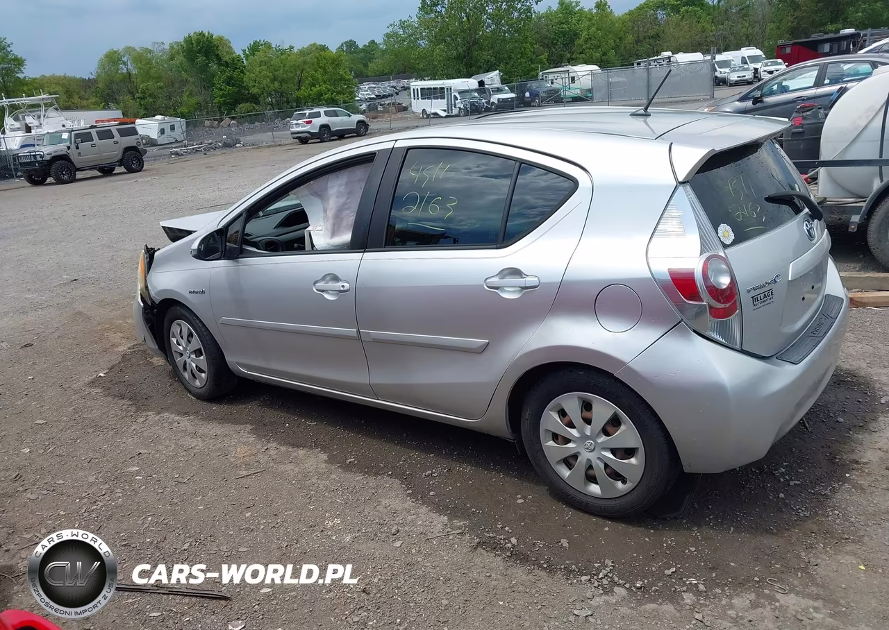 2012 Toyota Prius C Two VIN:JTDKDTB34C1016013 - 14