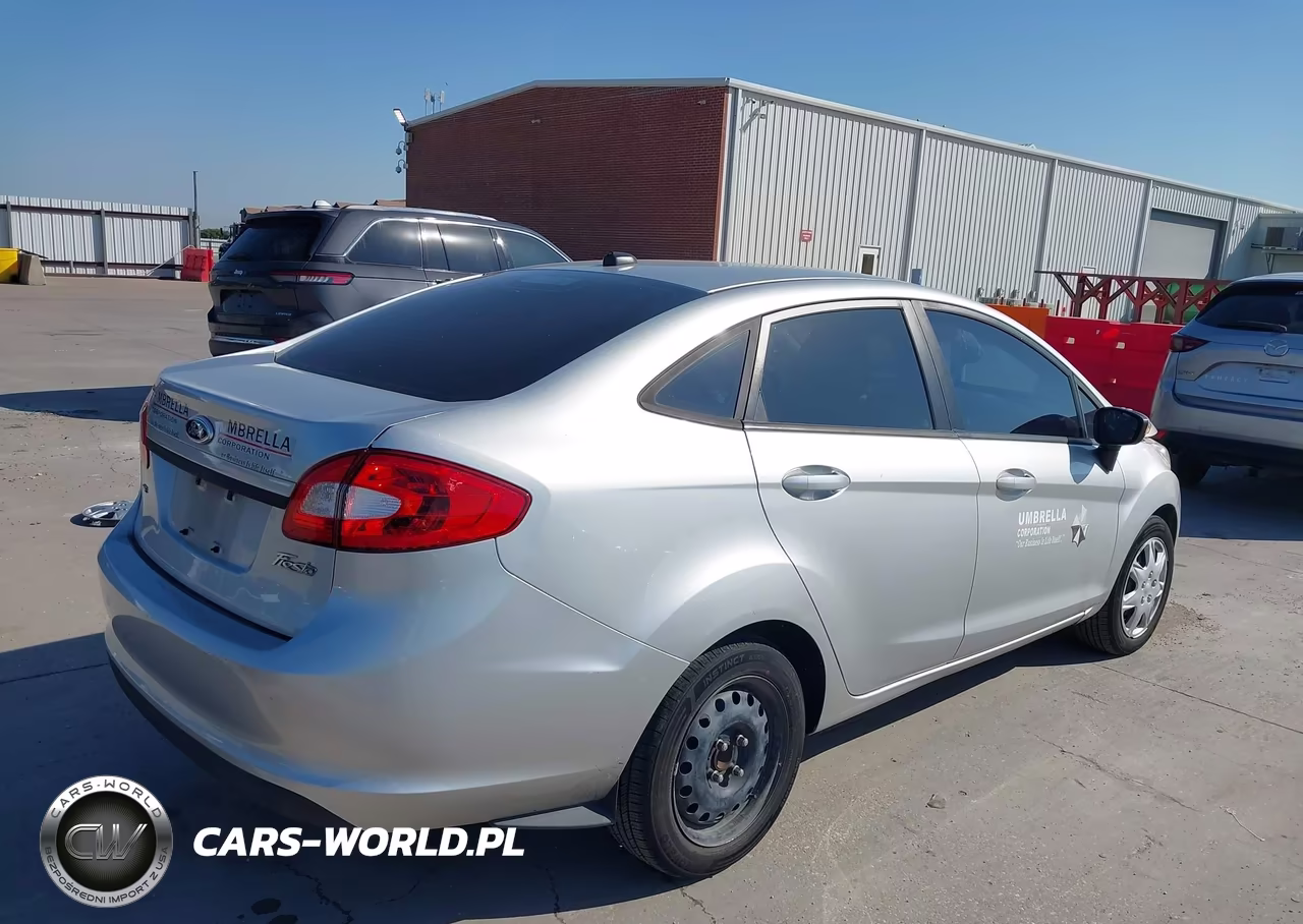 2013 Ford Fiesta Se VIN:3FADP4BJ8DM156015 - 4