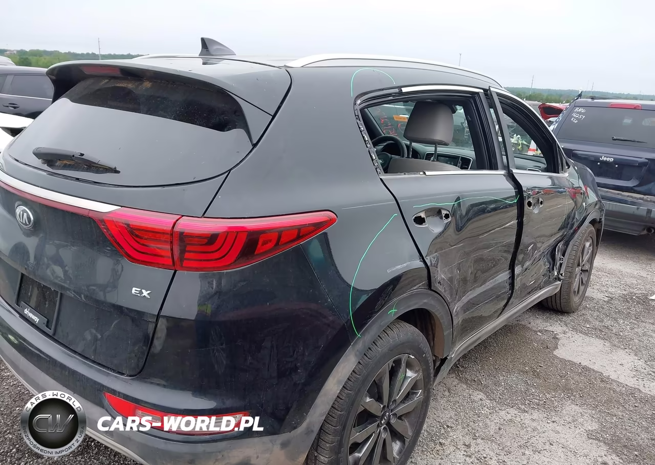 2018 Kia Sportage Ex VIN:KNDPN3AC2J7466337 - 6