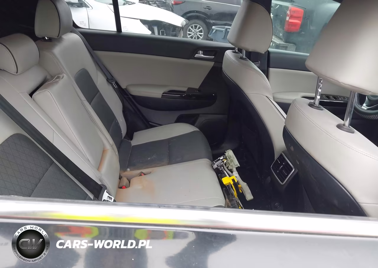 2018 Kia Sportage Ex VIN:KNDPN3AC2J7466337 - 8