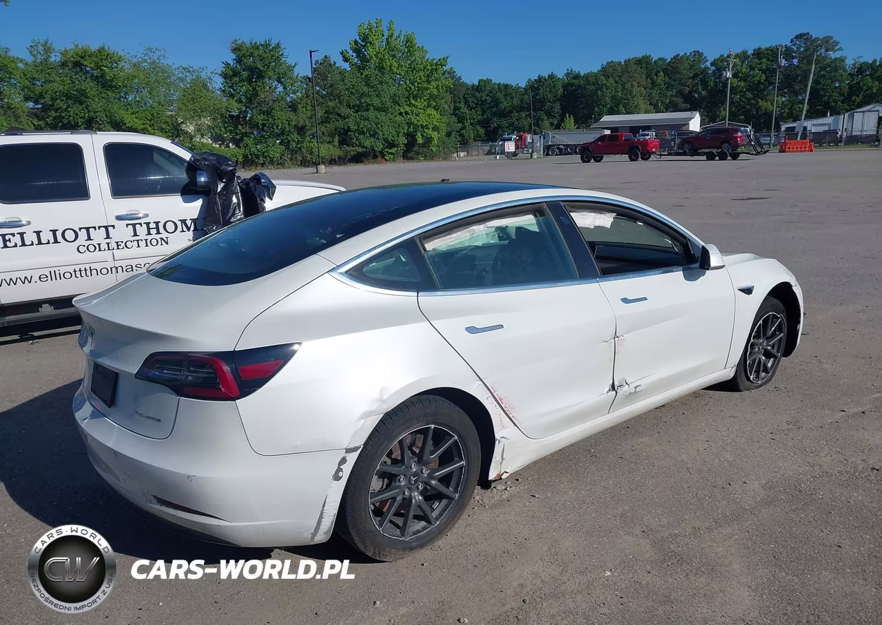2019 Tesla Model 3 Long Range-Performance VIN:5YJ3E1EB7KF510834 - 4