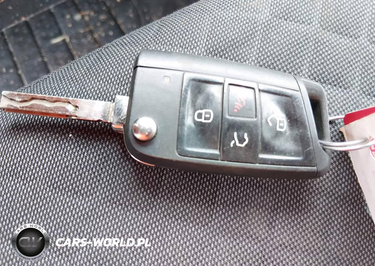 2019 Volkswagen Tiguan 2.0T S VIN:3VV0B7AX0KM054950 - 11