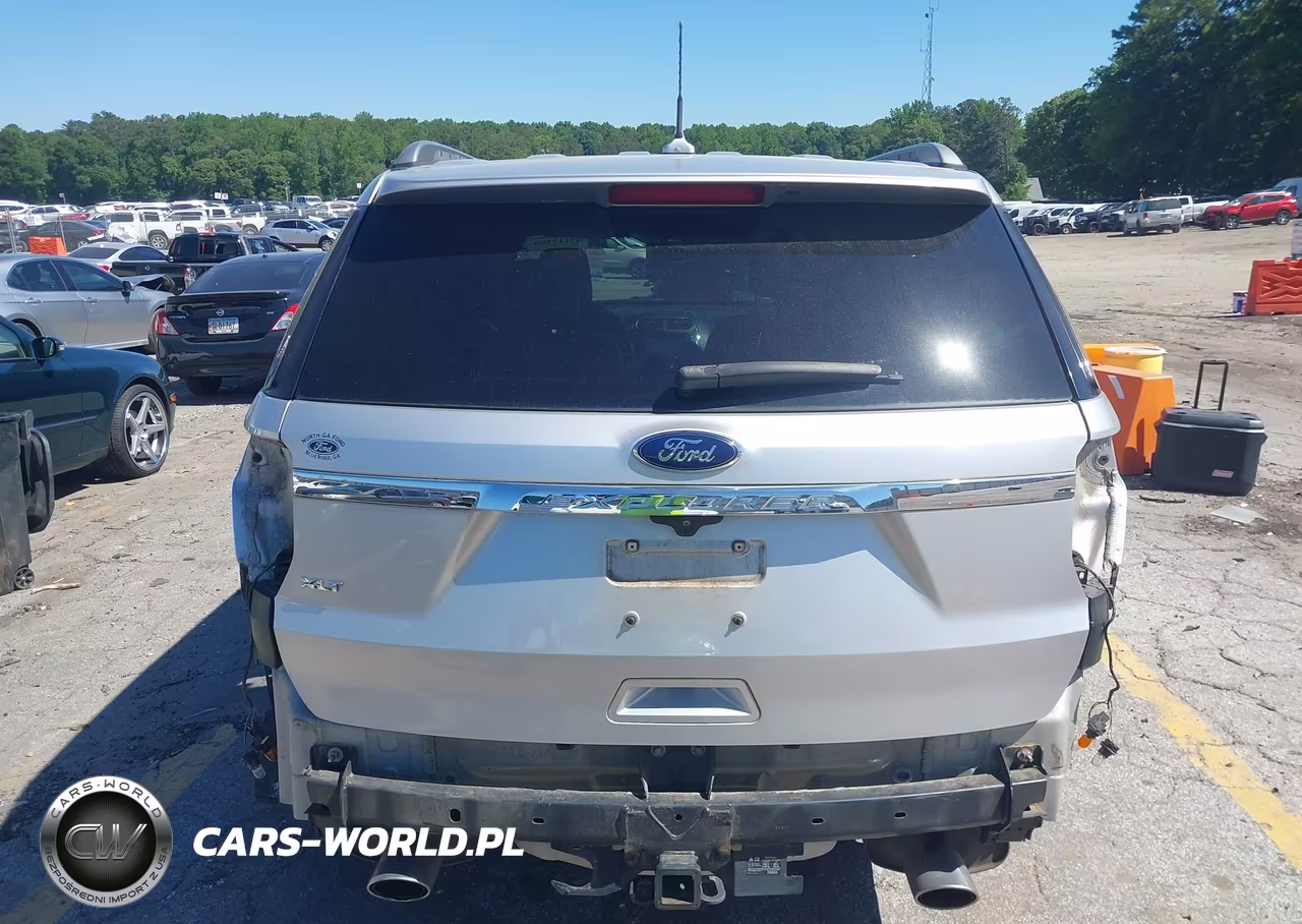 2018 Ford Explorer Xlt VIN:1FM5K7D85JGA01934 - 16