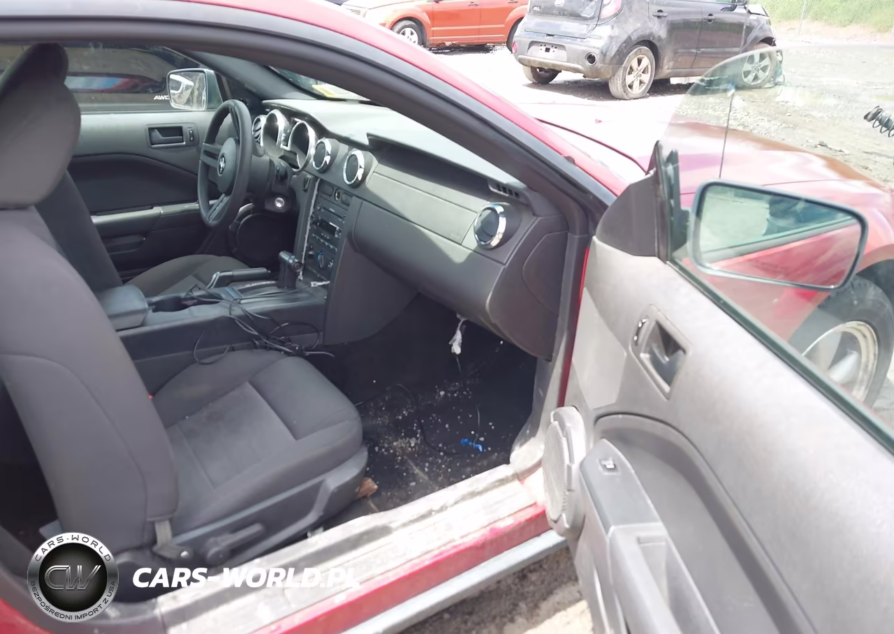 2006 Ford Mustang V6 VIN:1ZVFT80N065155863 - 5