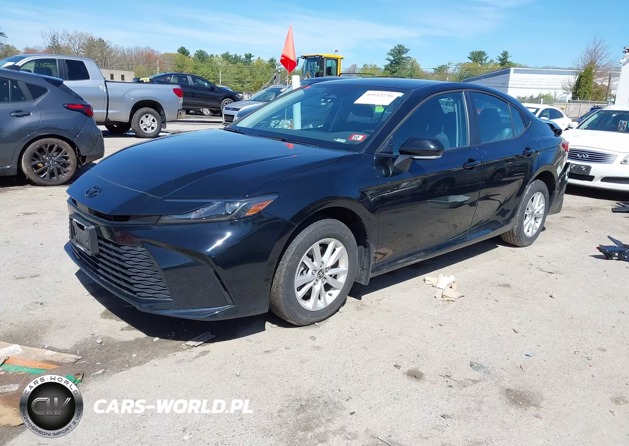 2025 Toyota Camry Le VIN:4T1DBADK2SU526814 - 2