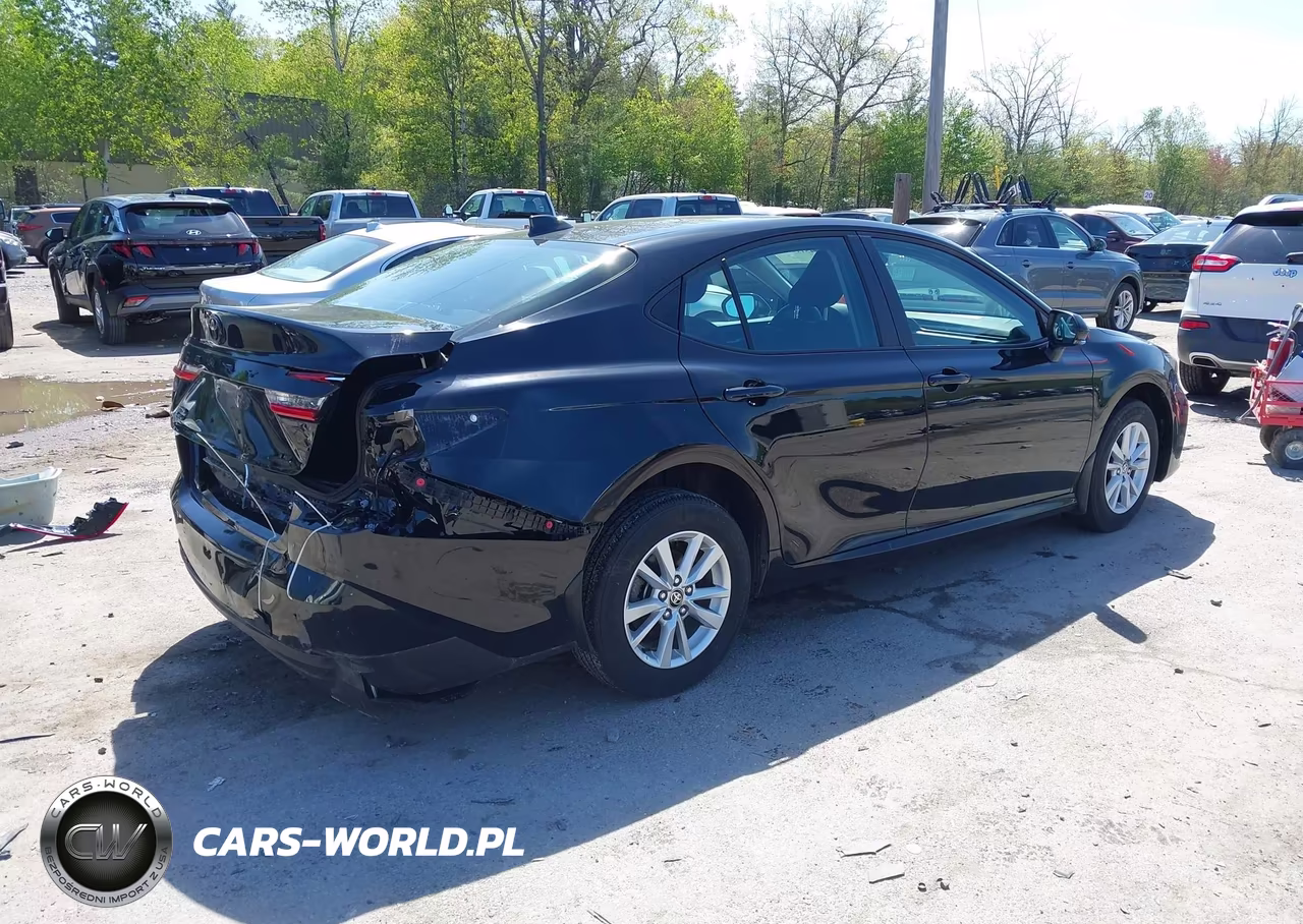 2025 Toyota Camry Le VIN:4T1DBADK2SU526814 - 4