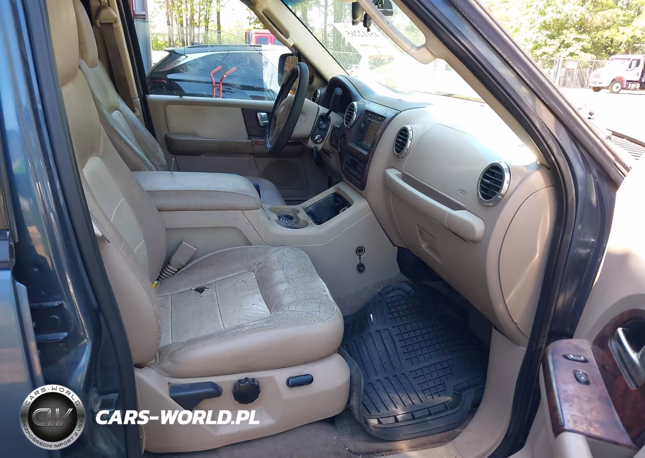 2003 Ford Expedition Eddie Bauer VIN:1FMFU18L43LB78219 - 5