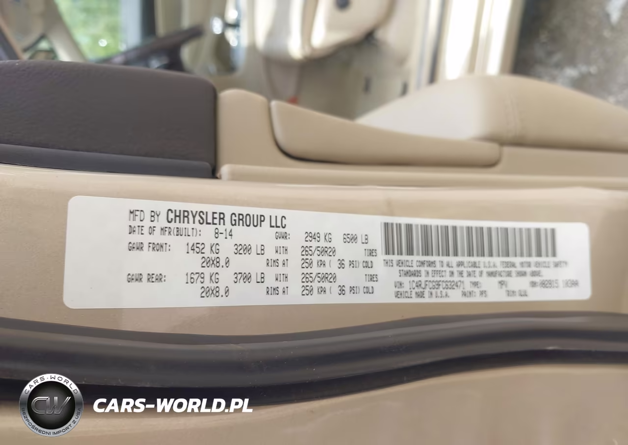 2015 Jeep Grand Cherokee Overland VIN:1C4RJFCG9FC632471 - 9