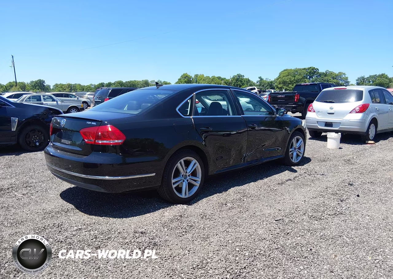 2012 Volkswagen Passat 2.0L Tdi Sel Premium VIN:1VWCN7A39CC014138 - 4