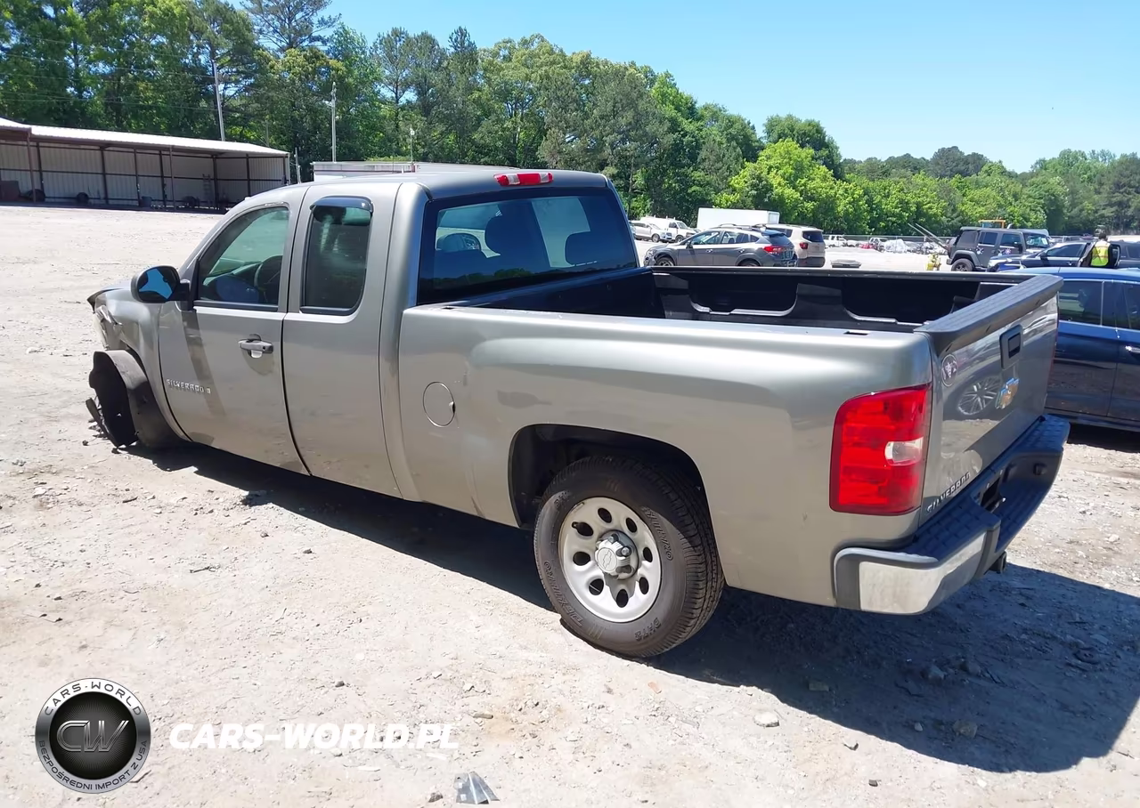 2008 Chevrolet Silverado 1500 Work Truck VIN:1GCEC19X08Z213735 - 3