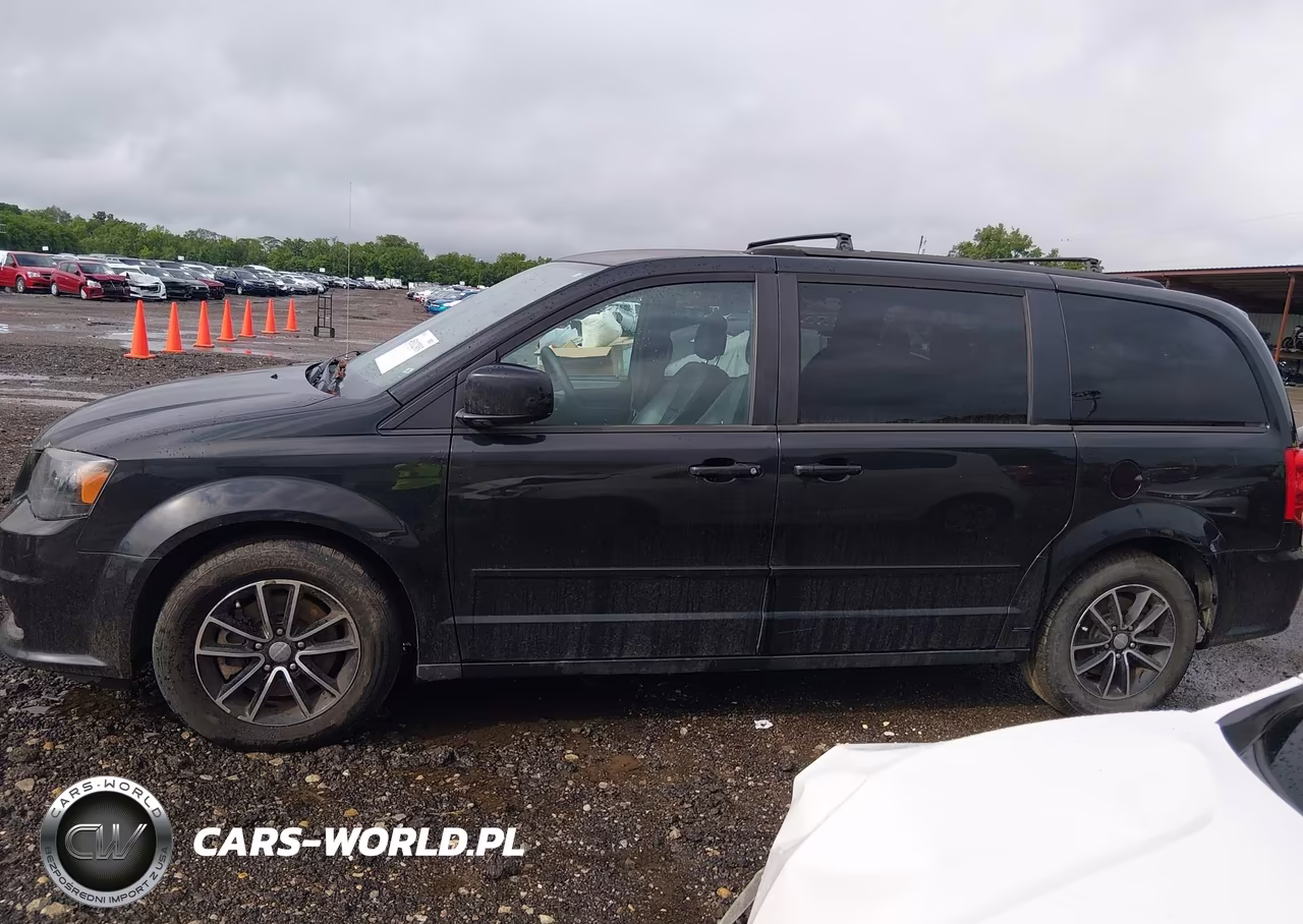 2016 Dodge Grand Caravan R-T VIN:2C4RDGEG0GR318906 - 15