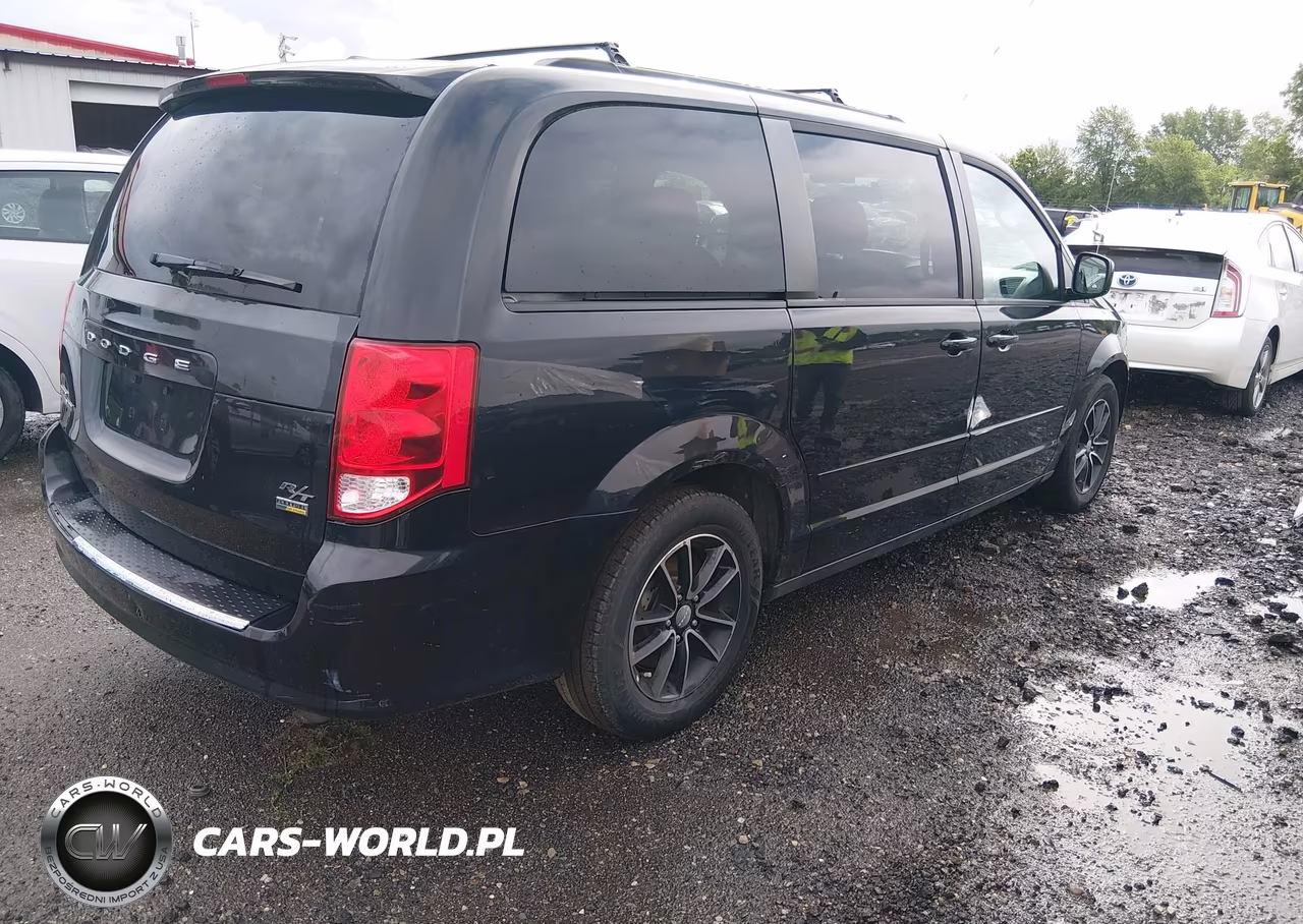 2016 Dodge Grand Caravan R-T VIN:2C4RDGEG0GR318906 - 4