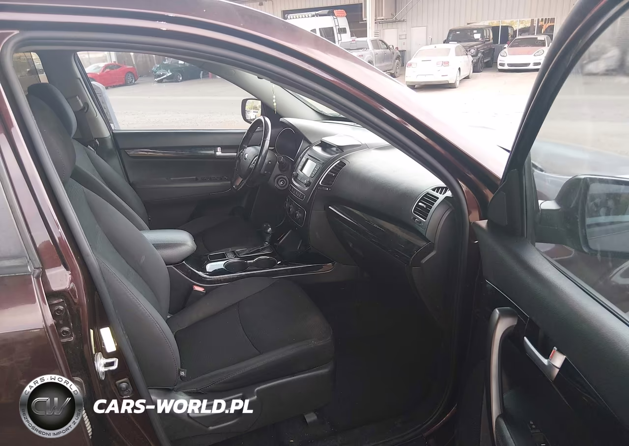 2015 Kia Sorento Lx VIN:5XYKT4A69FG649406 - 5