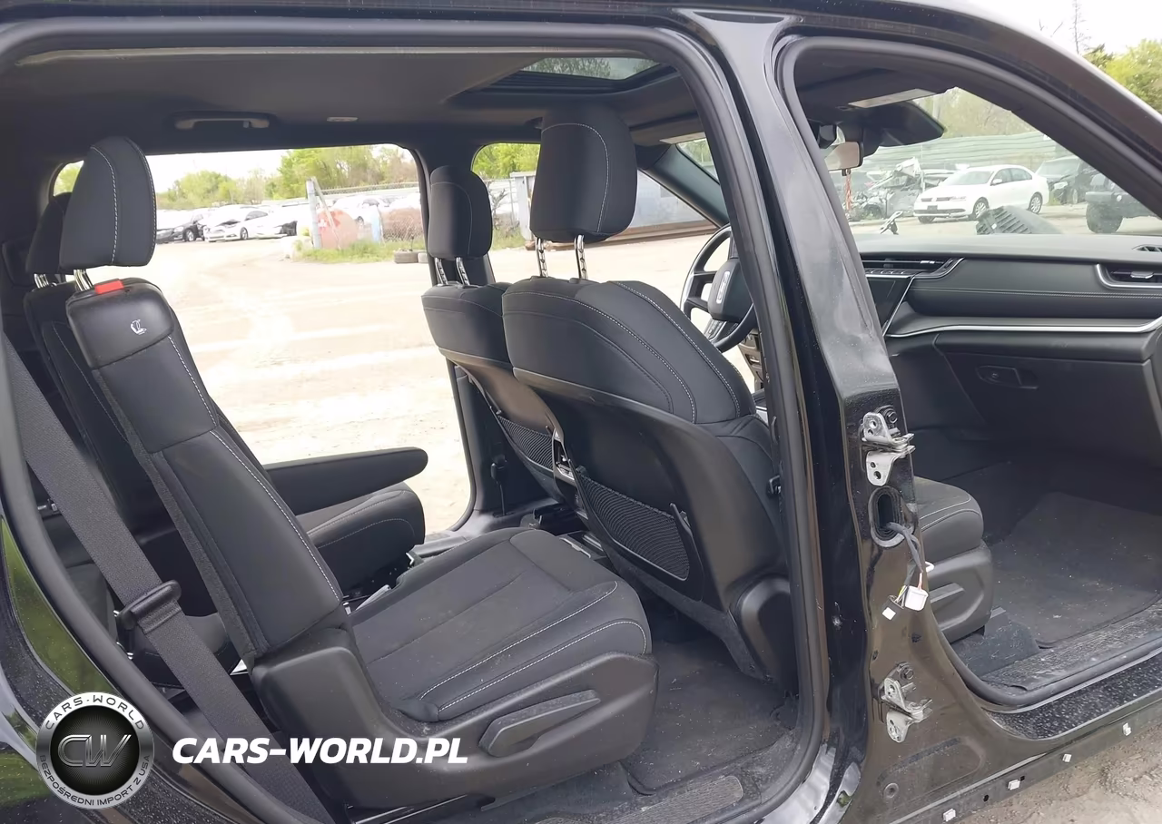 2025 Jeep Grand Cherokee L Laredo X 4X4 VIN:1C4RJKAG5S8717638 - 8