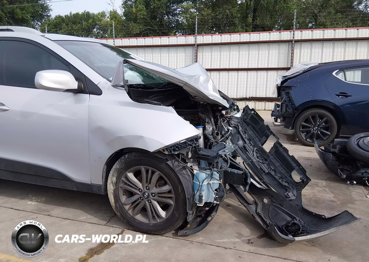 2015 Hyundai Tucson Se VIN:KM8JU3AG2FU975005 - 18