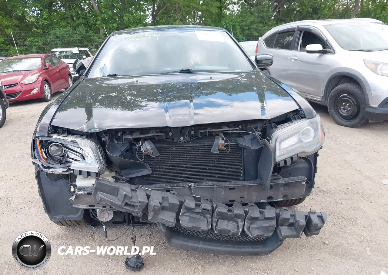 2014 Chrysler 300 300S VIN:2C3CCAGG1EH261075 - 18