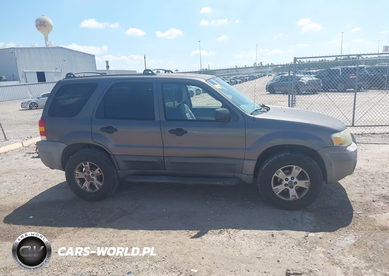 2005 Ford Escape Xlt VIN:1FMYU03105KA23362 - 13