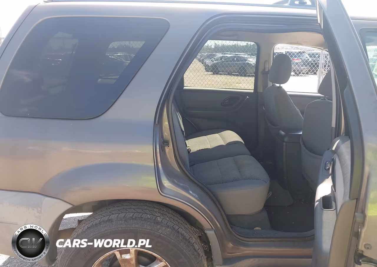 2005 Ford Escape Xlt VIN:1FMYU03105KA23362 - 8