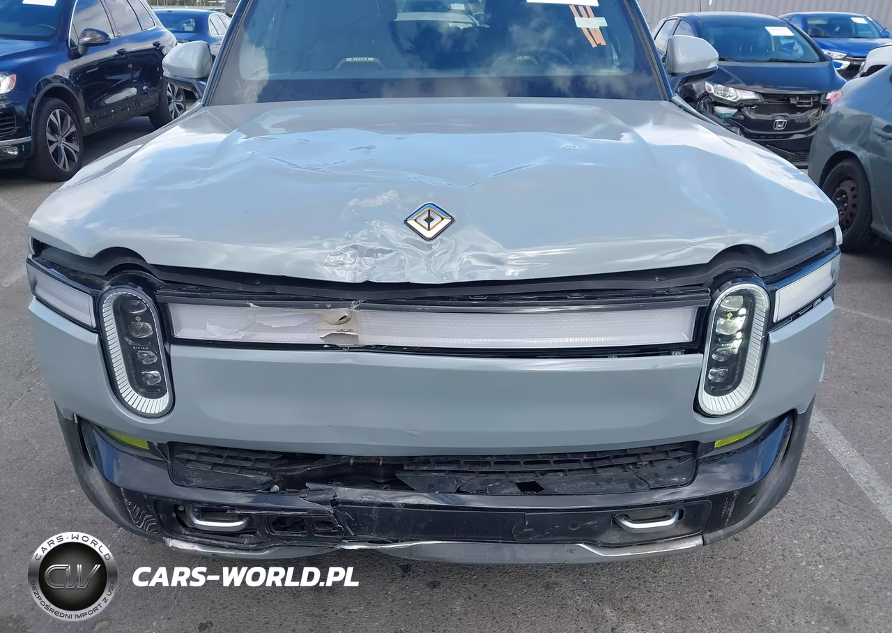 2023 Rivian R1S Adventure VIN:7PDSGABA0PN019590 - 6