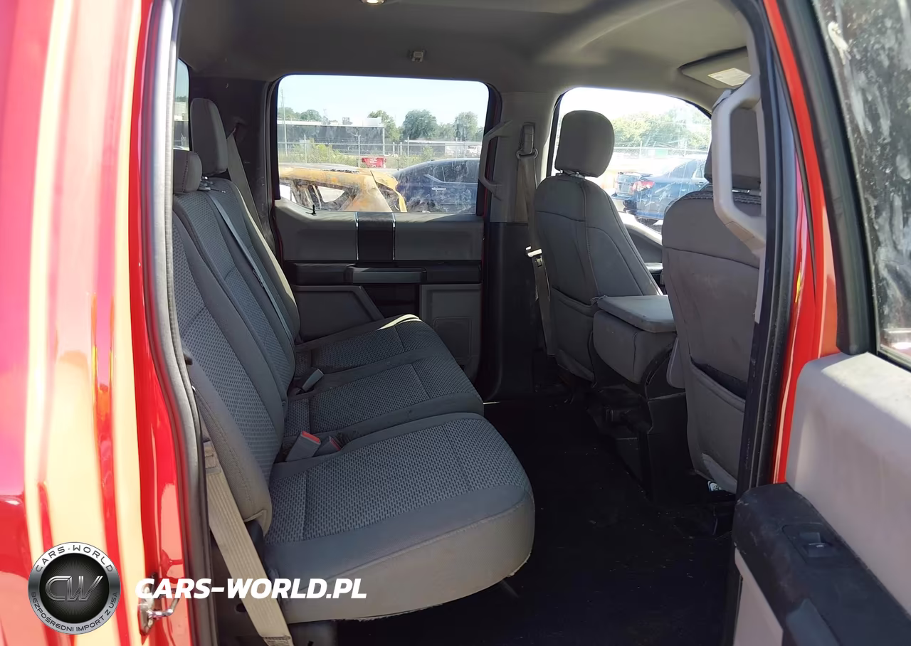 2018 Ford F-150 Xlt VIN:1FTEW1EB0JFC83289 - 8