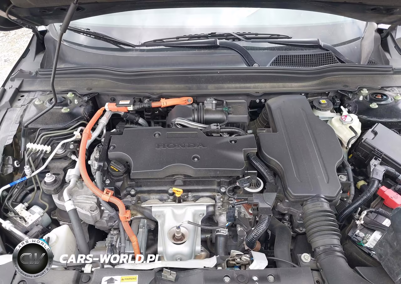 2018 Honda Accord Hybrid VIN:1HGCV3F18JA006142 - 10