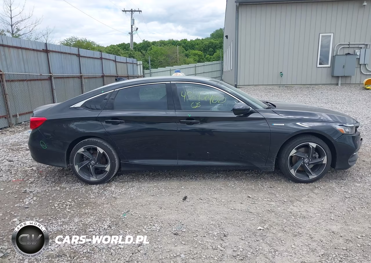2018 Honda Accord Hybrid VIN:1HGCV3F18JA006142 - 13