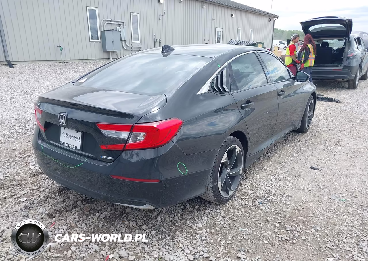2018 Honda Accord Hybrid VIN:1HGCV3F18JA006142 - 4