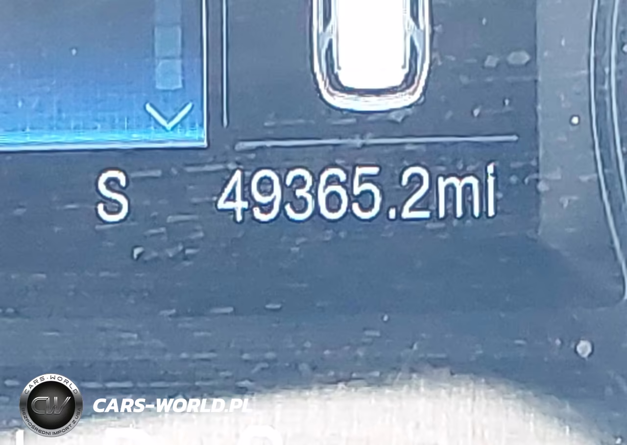 2018 Ford Explorer VIN:1FM5K8BH8JGB95285 - 16