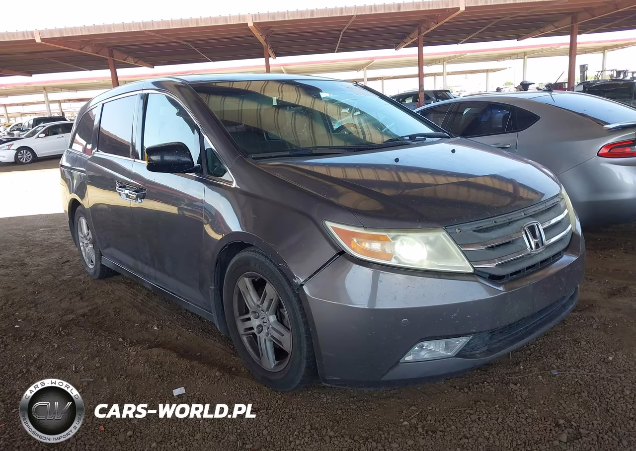 2011 Honda Odyssey Touring-Touring Elite