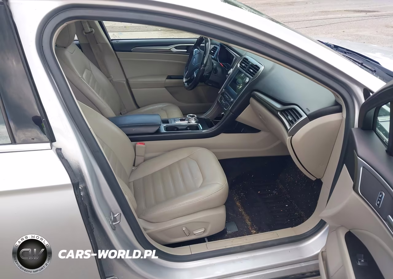 2017 Ford Fusion Se VIN:3FA6P0T98HR365348 - 5