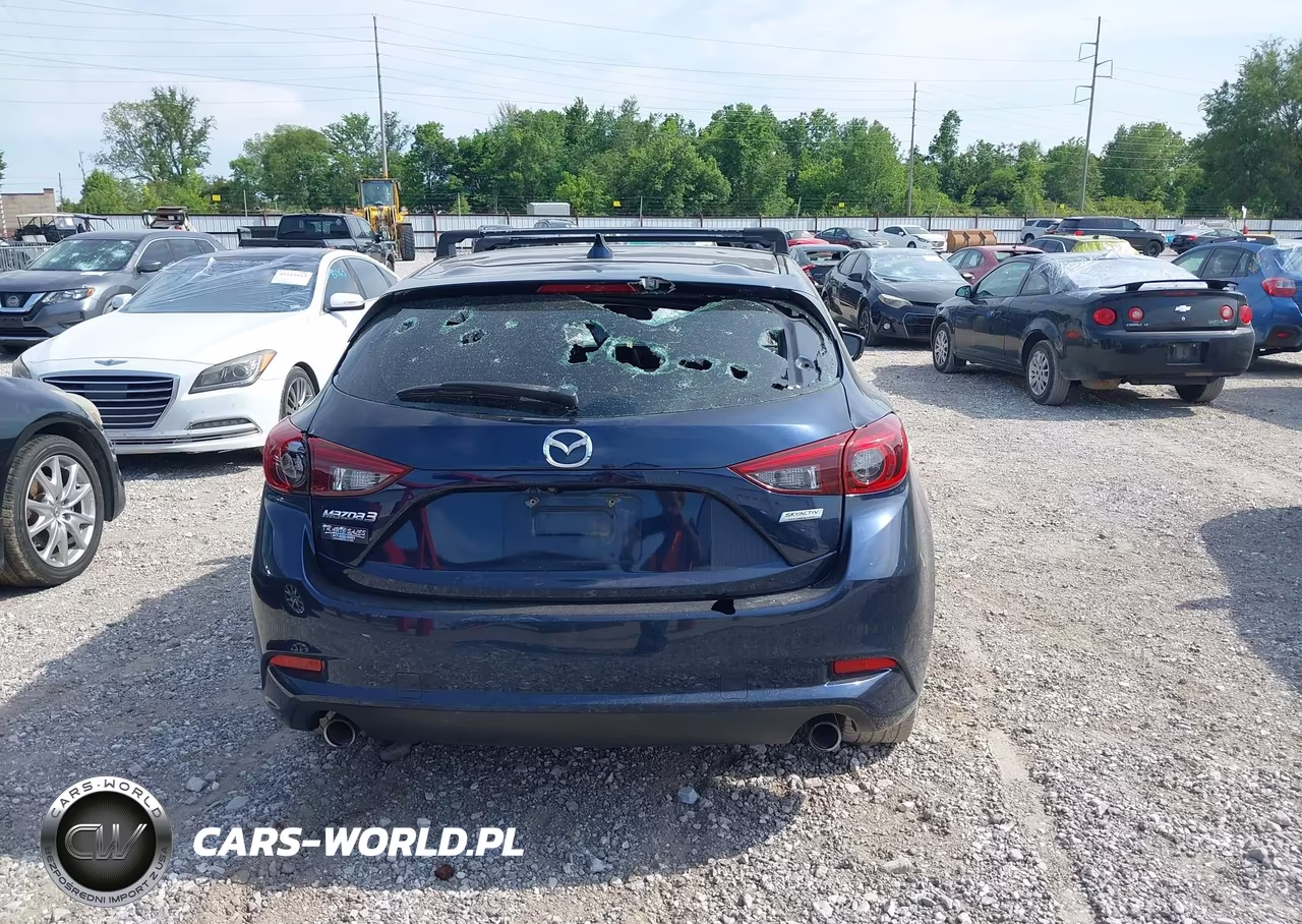 2018 Mazda Mazda3 Grand Touring VIN:3MZBN1M37JM270097 - 16