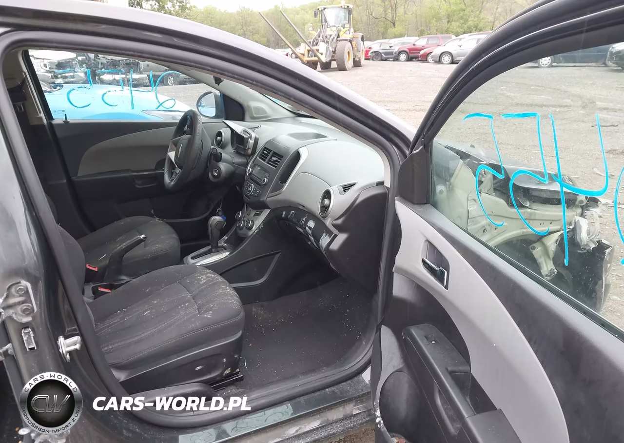 2014 Chevrolet Sonic Lt Auto VIN:1G1JC5SH1E4217657 - 5