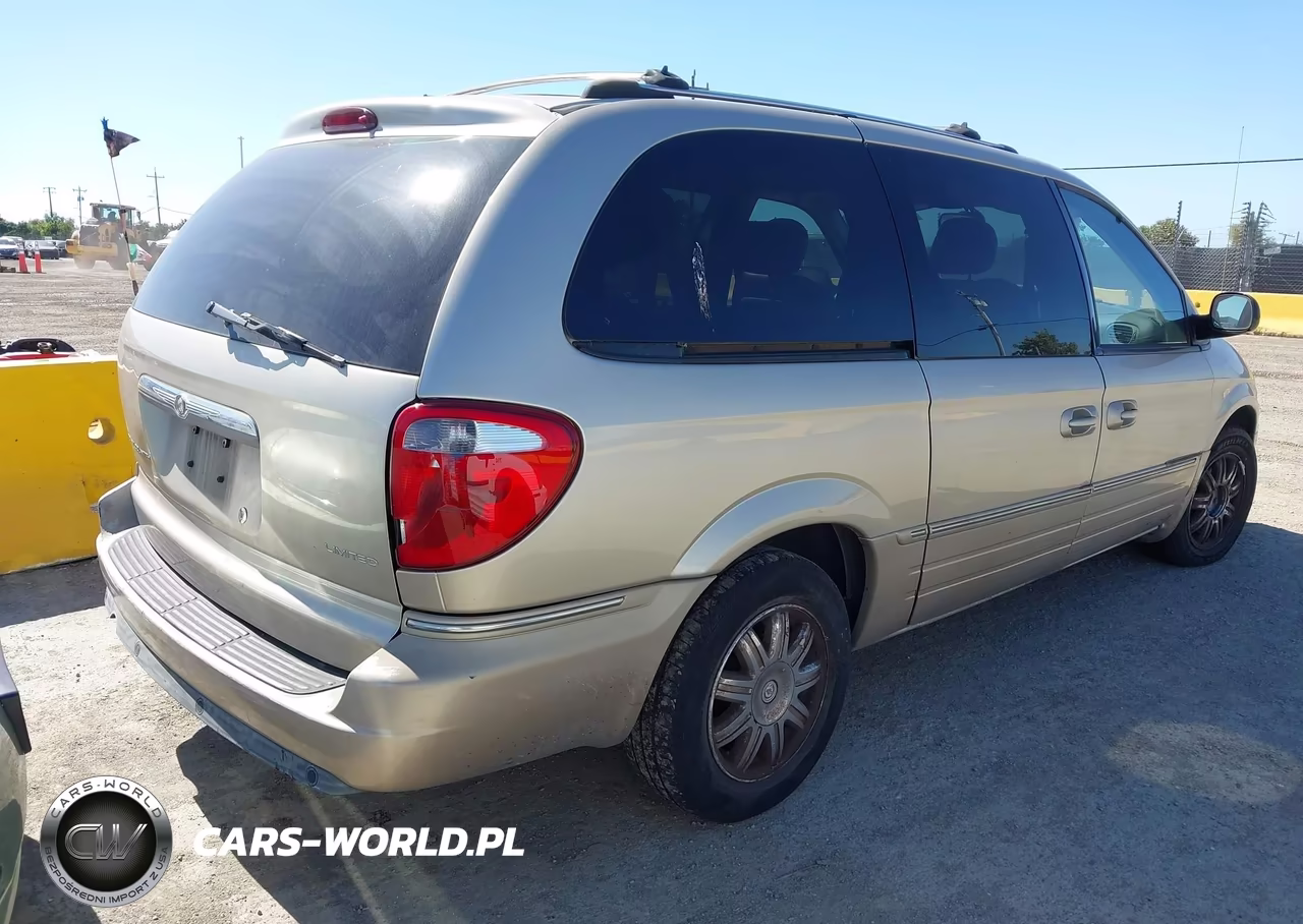 2005 Chrysler Town & Country Limited VIN:2C4GP64L35R170741 - 4