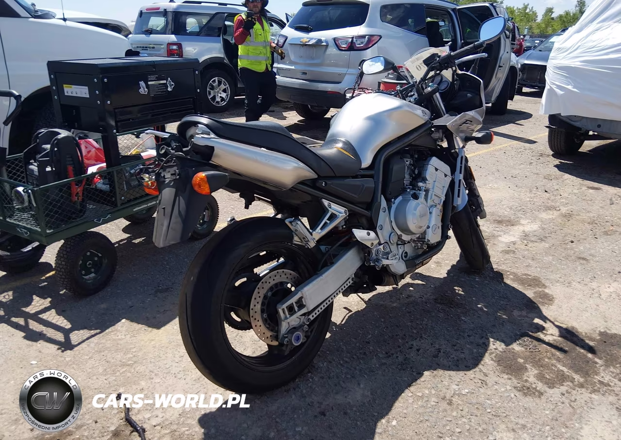 2003 Yamaha Fzs10 VIN:JYARN07E23A008220 - 4