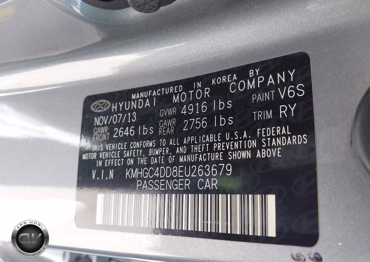 2014 Hyundai Genesis 3.8 VIN:KMHGC4DD8EU263679 - 9