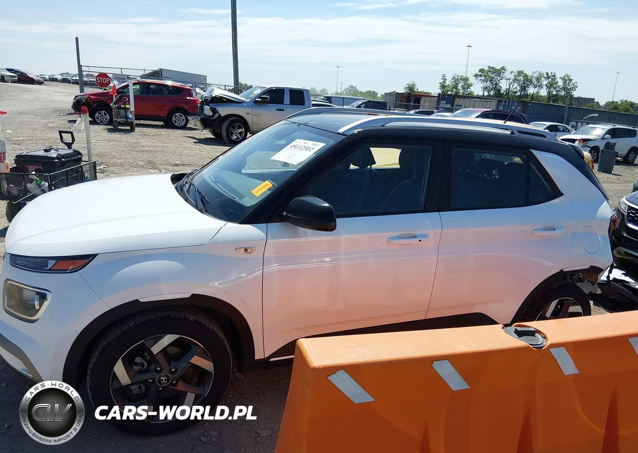 2026 Hyundai Venue Sel W-Two-Tone Roof VIN:KMHRC8A36TU419324 - 15